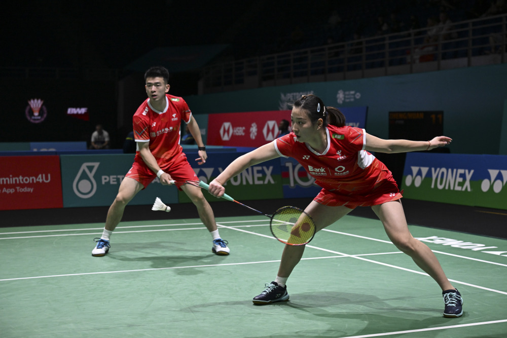 包含马来西亚队碾压泰国队,郑思维刷新纪录的词条 包含马来西亚队碾压泰国队,郑思维刷新纪录的词条