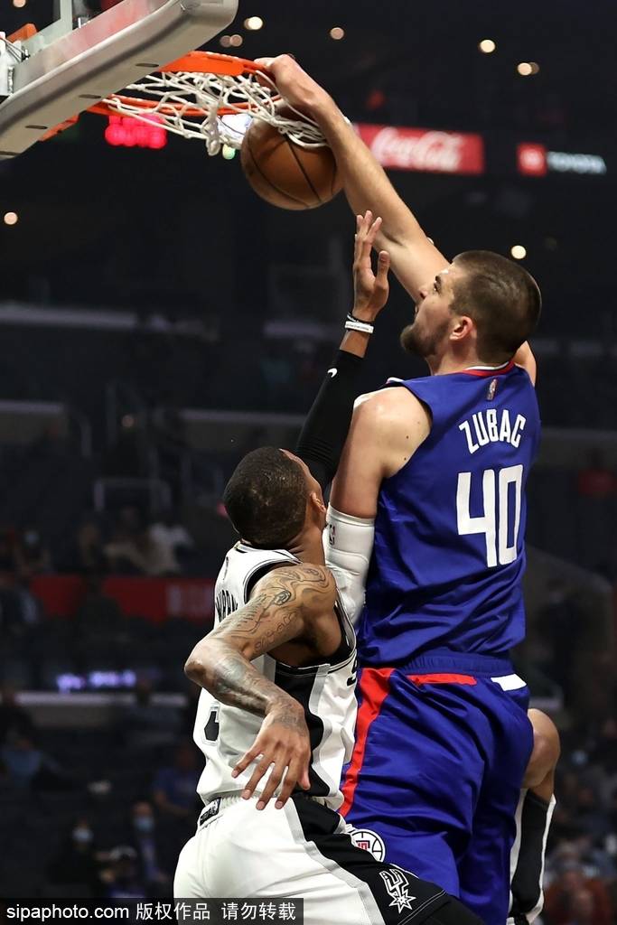 马刺完胜浙江队，乔治关键制胜