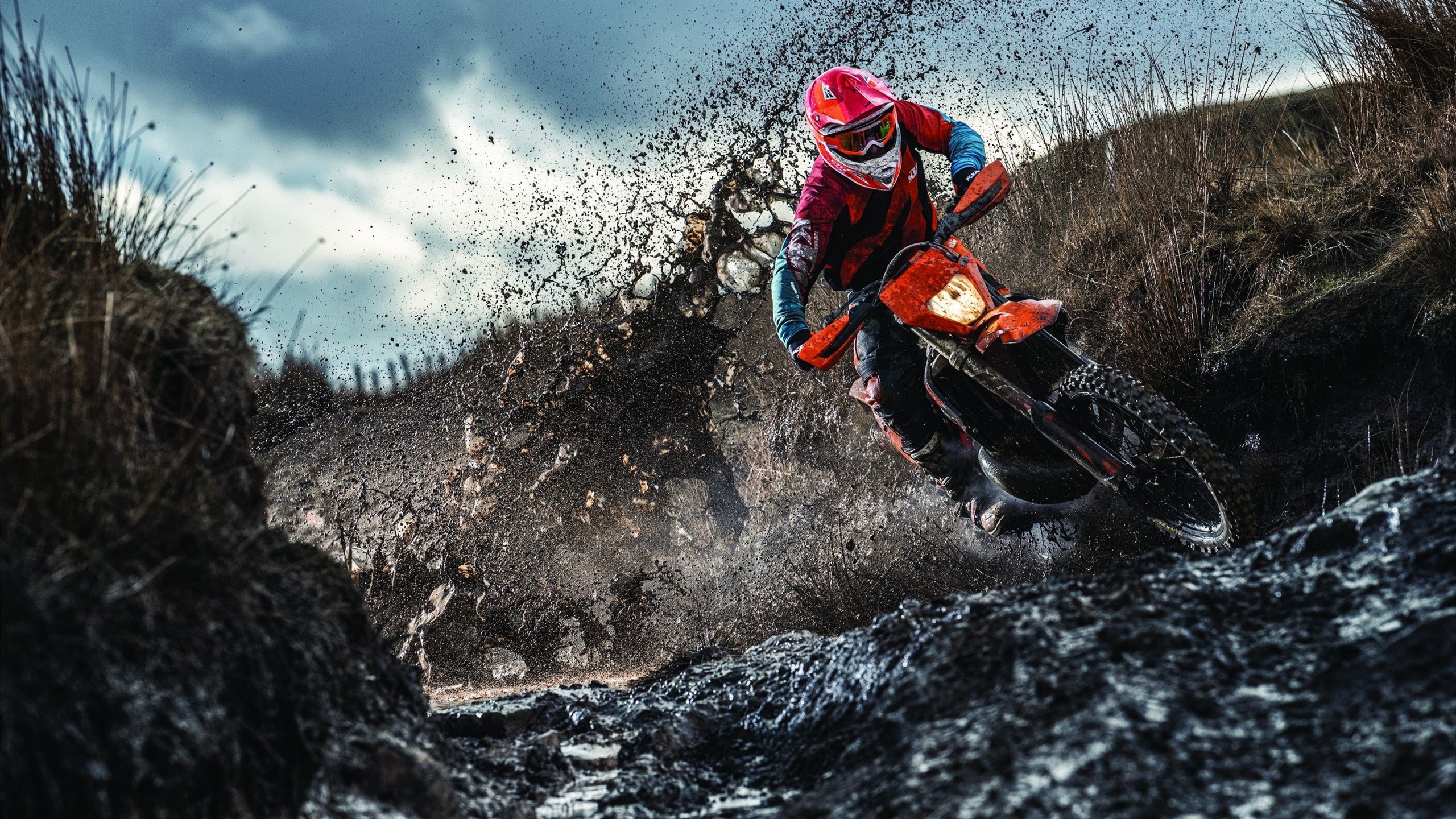 最后一位角斗士,罗德里的一脚,踏碎了现代足球的唯一性迷思