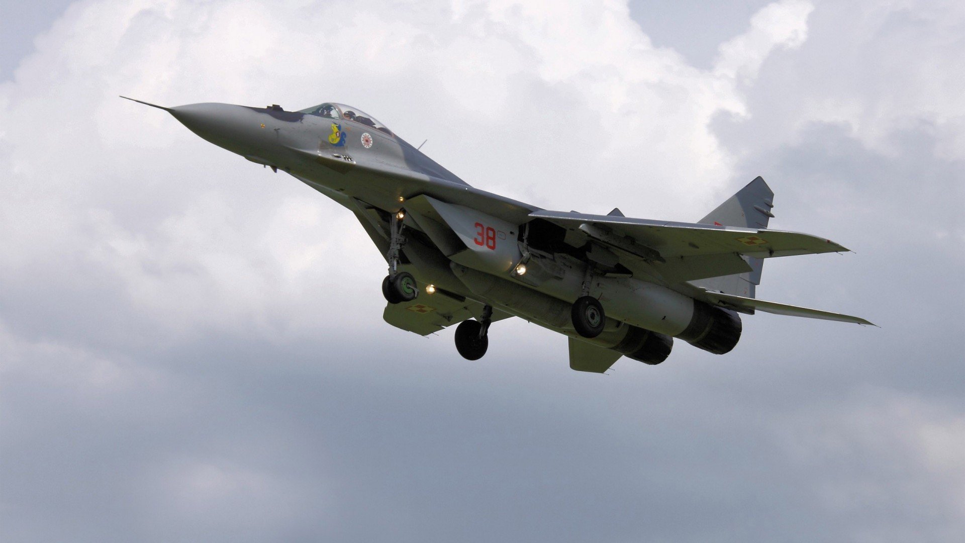 独舞与铁幕，奥斯梅恩生涯之夜照亮马德里竞技对马里之子的封锁