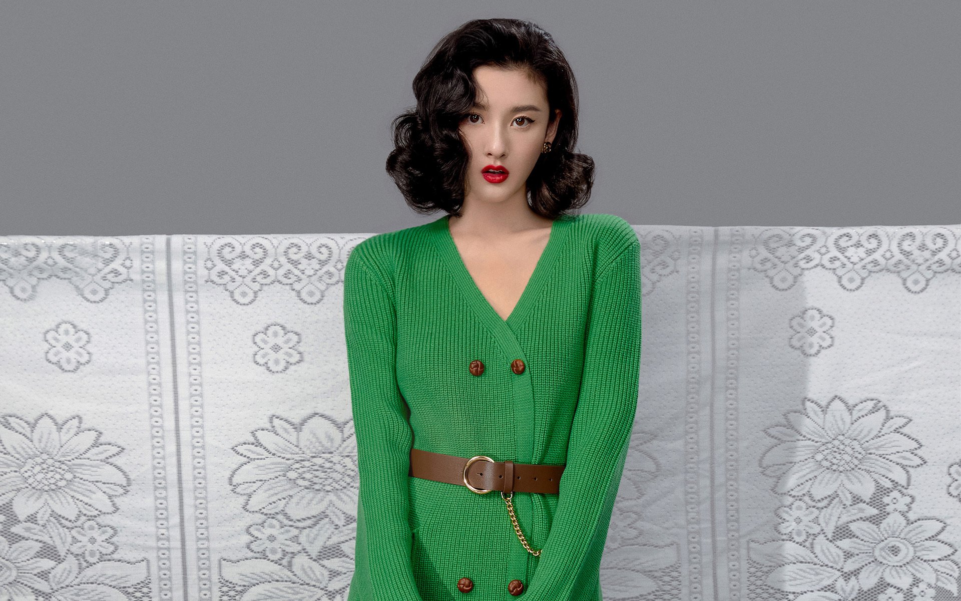 冰与火之歌，当字母哥燃起天赋的火焰，鹈鹕用寒冰般的纪律冻结赛场