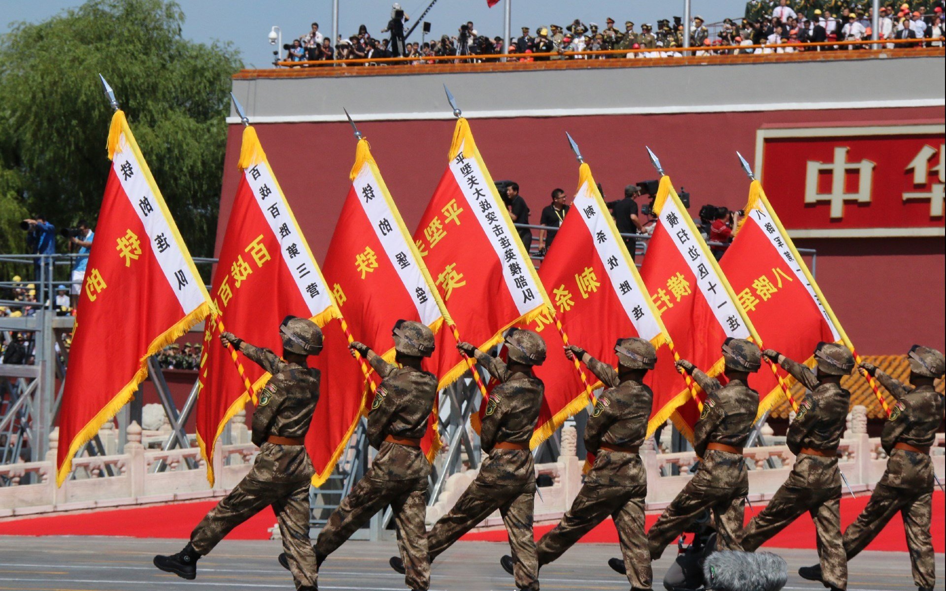 奇迹的盛夏，2026世界杯F组，泰国力克冰岛，三笘薰用左脚写下唯一答案